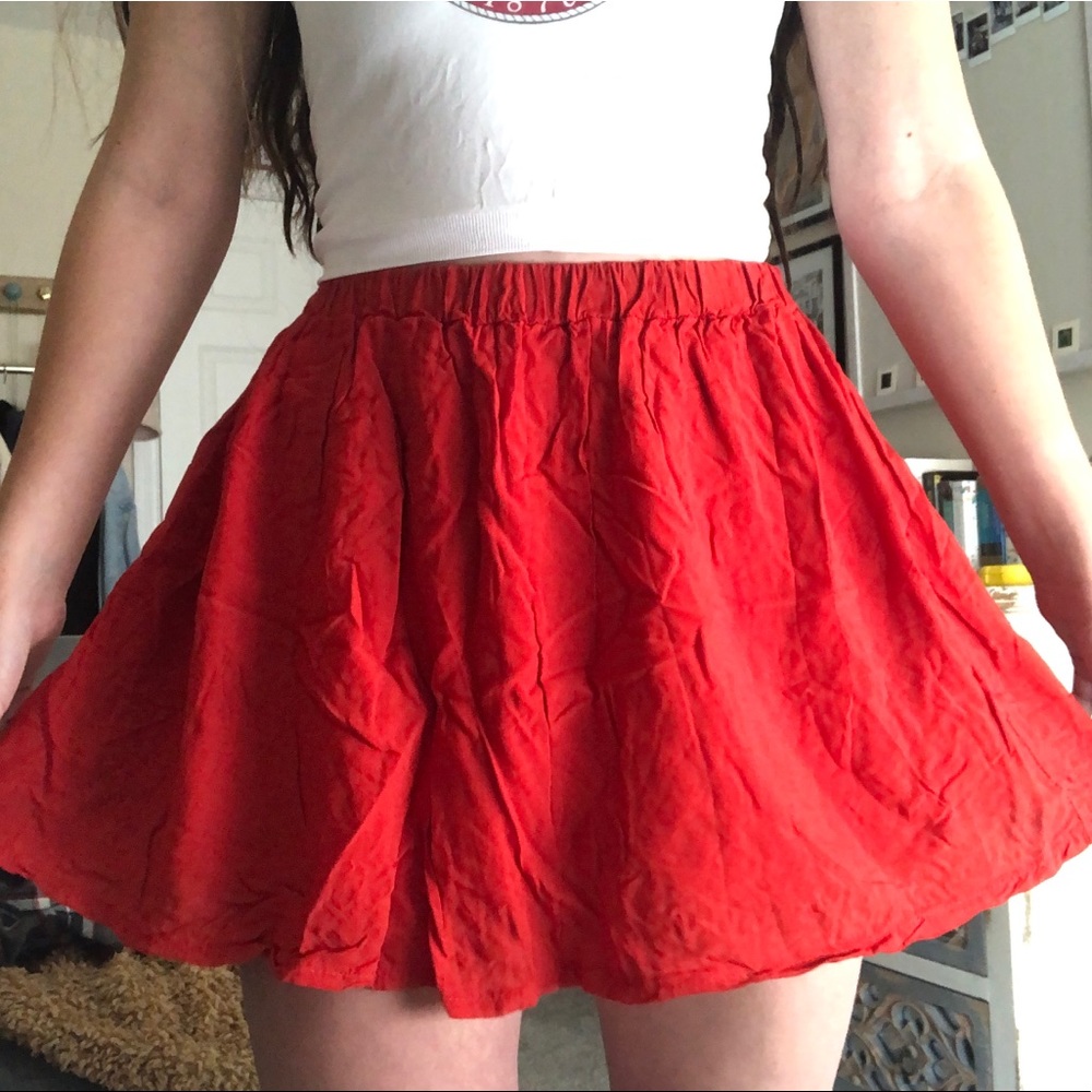Brandy Melville Rare/Vintage Flowy Skirt